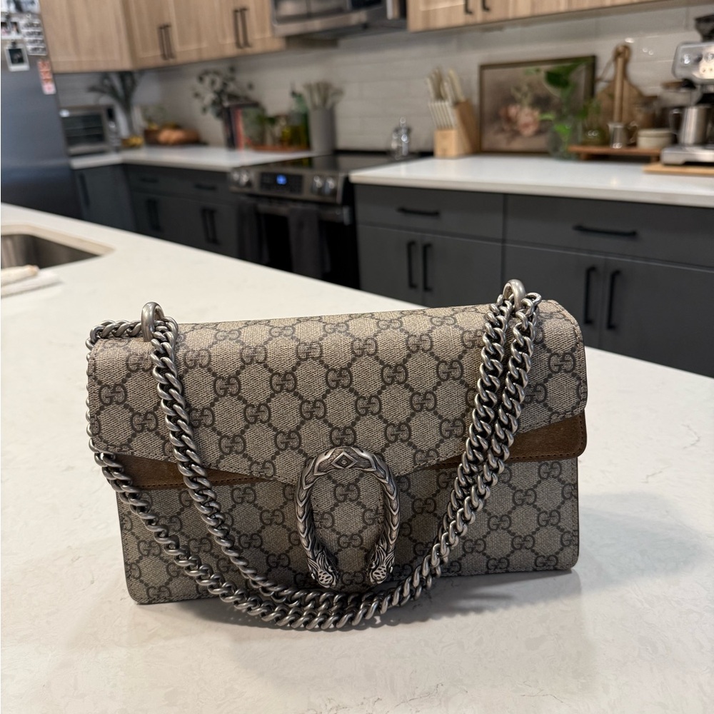 Gucci Dionysus Medium Bag